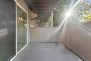 5720 Meadow Wood Ln, Fort Worth, TX 76112 - Photo 24