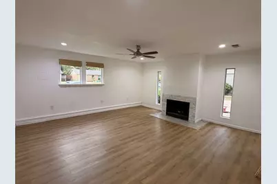 1400 Meadowcrest Drive, Plano, TX 75075 - Photo 4