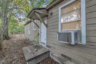 3412 Brook Cir, Waco, TX 76710 - Photo 12