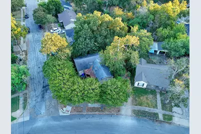 3412 Brook Circle, Waco, TX 76710 - Photo 2