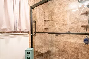 3903 Frisco Cir, Granbury, TX 76048 - Photo 36