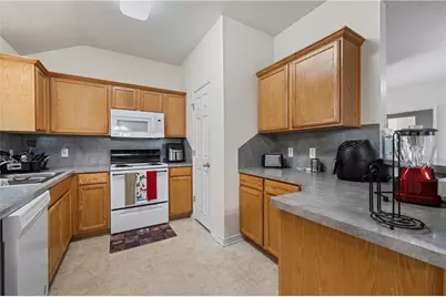 860 N Lacy Drive #5-6, Lacy Lakeview, TX 76705 - Photo 6