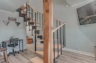 1011 Pawnee Trail, Granbury, TX 76048 - Photo 12