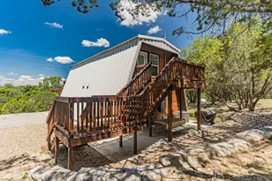 1011 Pawnee Trail, Granbury, TX 76048 - Photo 4