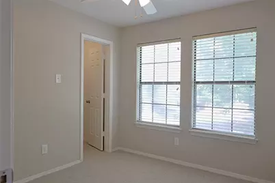 5757 E University Boulevard #22F, Dallas, TX 75206 - Photo 10