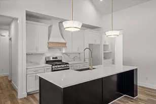 298 Legacy Ln, Edgewood, TX 75117 - Photo 6