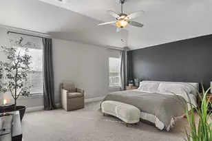 424 Molly Ln, Keene, TX 76059 - Photo 14