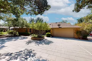 5715 Trail Lake Dr, Arlington, TX 76016 - Photo 6