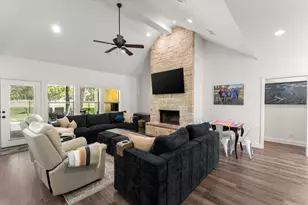 359 St Andrews Dr, Mabank, TX 75156 - Photo 12