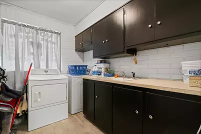 112 Barnard Street, Glen Rose, TX 76043 - Photo 18