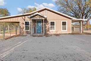 702 Sam Houston, Glen Rose, TX 76043 - Photo 4