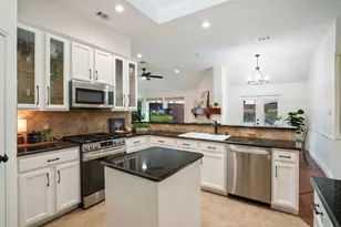 10404 Joy Dr, Frisco, TX 75035 - Photo 10