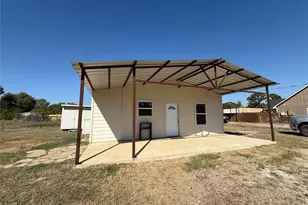 160 Summit Dr, Springtown, TX 76082 - Photo 1