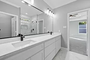 2513 Laurel St, Grand Prairie, TX 75050 - Photo 22