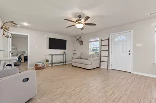 509 Pecan Tree Ct, Poolville, TX 76487 - Photo 8