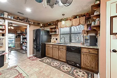 2325 Lancecrest Drive, Garland, TX 75044 - Photo 6