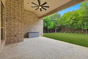 801 Surrey Ln, Flower Mound, TX 75022 - Photo 32