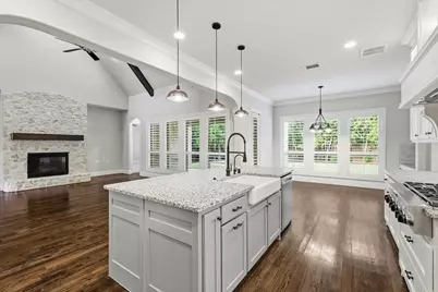 801 Surrey Lane, Flower Mound, TX 75022 - Photo 14