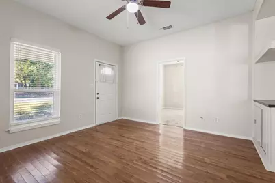 904 S Gribble Street, Sherman, TX 75090 - Photo 8