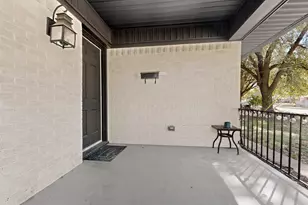 1828 Riverway Dr, Dallas, TX 75217 - Photo 6