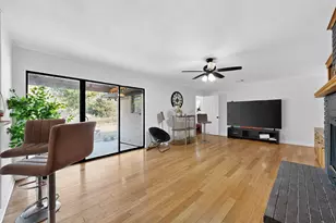 1828 Riverway Dr, Dallas, TX 75217 - Photo 8