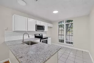 2933 Lawndale Dr, Lancaster, TX 75134 - Photo 14