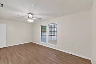 2933 Lawndale Dr, Lancaster, TX 75134 - Photo 20