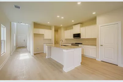 471 Suffolk Drive, Ferris, TX 75125 - Photo 8