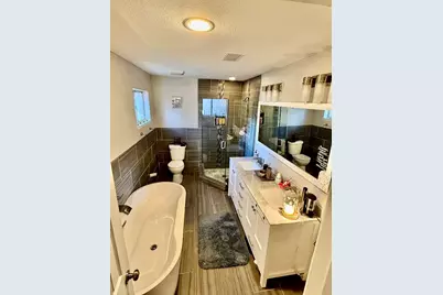 2888 Reedcroft Drive, Farmers Branch, TX 75234 - Photo 14