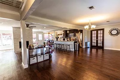 2888 Reedcroft Drive, Farmers Branch, TX 75234 - Photo 2