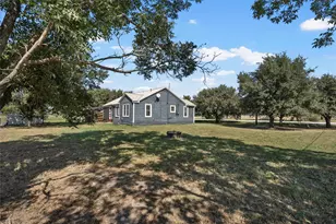 143 Crawford, Mount Calm, TX 76673 - Photo 14