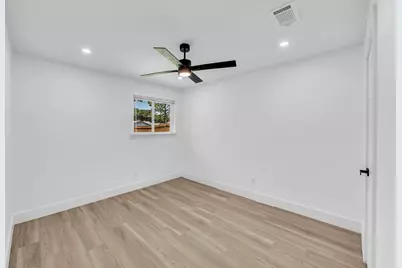 1813 Copper Creek Drive, Plano, TX 75075 - Photo 20