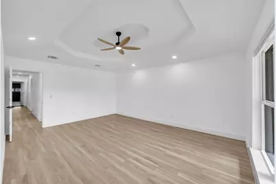 1813 Copper Creek Drive, Plano, TX 75075 - Photo 14