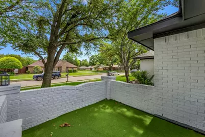 1813 Copper Creek Drive, Plano, TX 75075 - Photo 24