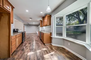 3509 Wharton Dr, Fort Worth, TX 76133 - Photo 12