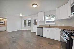 460 Caviness Dr, Grapevine, TX 76051 - Photo 12