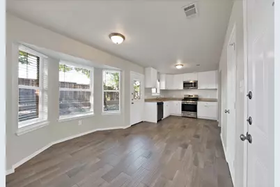 460 Caviness Drive, Grapevine, TX 76051 - Photo 10