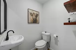 1830 San Antonio St, Grand Prairie, TX 75051 - Photo 10