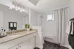 7335 La Bolsa Dr, Dallas, TX 75248 - Photo 16