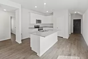 1604 Romans Rd, Ennis, TX 75119 - Photo 2