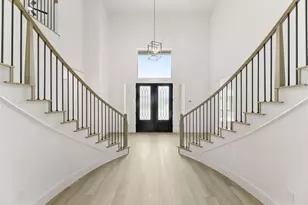 10004 La Frontera Dr, Fort Worth, TX 76179 - Photo 4