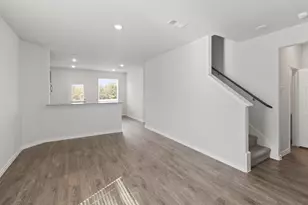 1606 Romans Rd, Ennis, TX 75119 - Photo 4