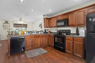 1501 Sierra Estate Trail, Fort Worth, TX 76119 - Photo 8