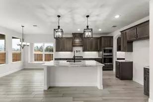 719 Soprano Dr, Forney, TX 75126 - Photo 2