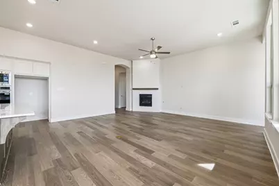 932 Mumms Field Drive, Fort Worth, TX 76247 - Photo 8