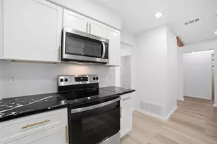 702 Coolwood Ln, Mesquite, TX 75149 - Photo 8