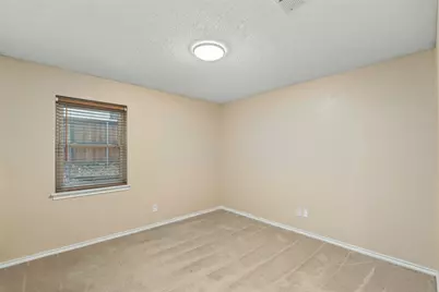 108 Silverleaf Drive, Fort Worth, TX 76112 - Photo 22