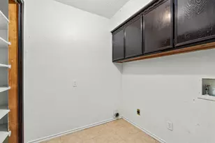 108 Silverleaf Dr, Fort Worth, TX 76112 - Photo 32