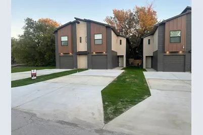 2642 Hutchinson Street, Fort Worth, TX 76106 - Photo 2