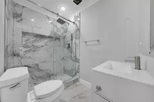 12401 Pleasant Valley Dr, Dallas, TX 75243 - Photo 34